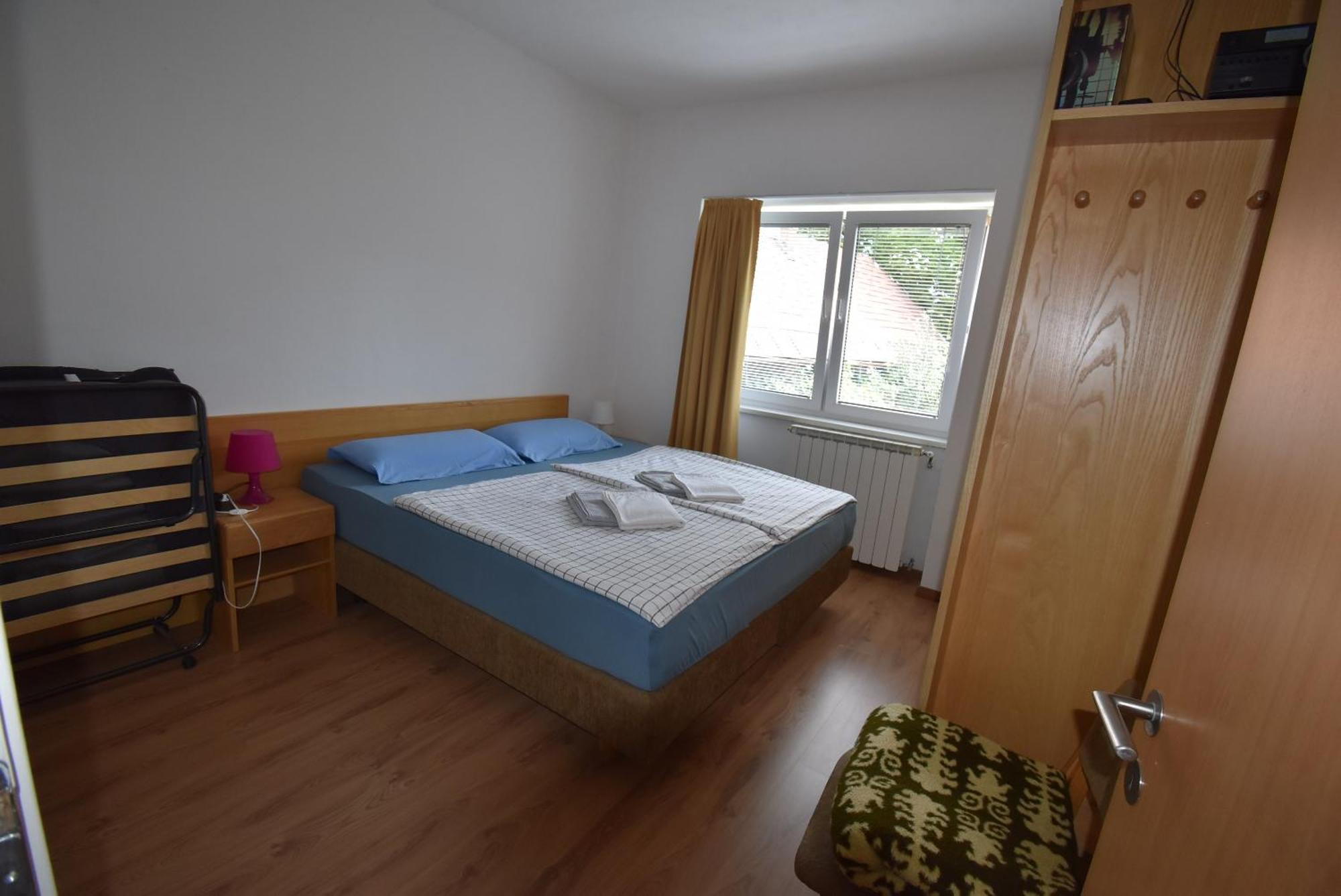Apartments Free Alps, Massage & Wine Бовец Экстерьер фото
