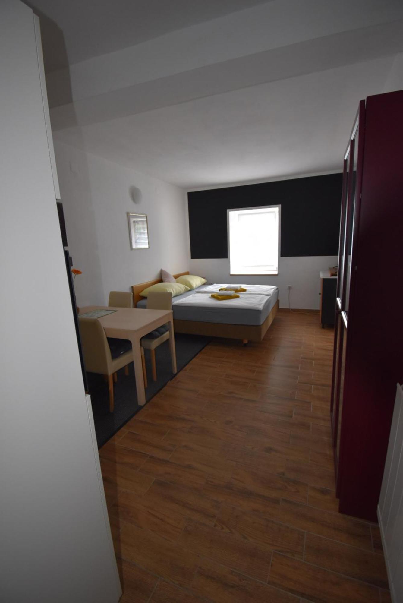 Apartments Free Alps, Massage & Wine Бовец Экстерьер фото