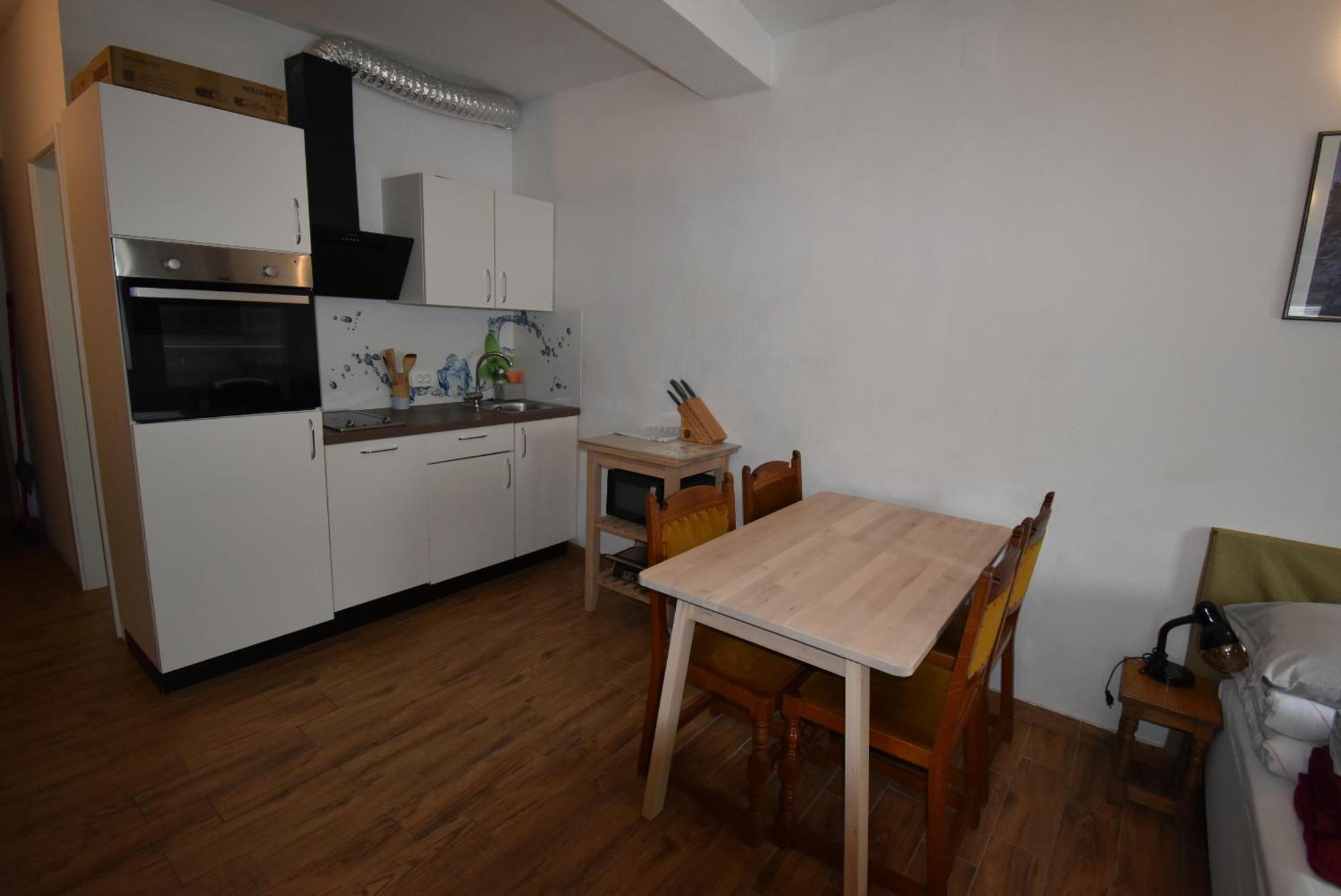 Apartments Free Alps, Massage & Wine Бовец Экстерьер фото